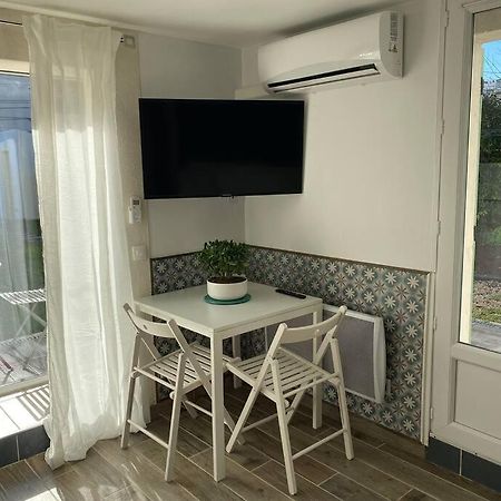 Charmant Studio Avec Jardin Αβινιόν Εξωτερικό φωτογραφία